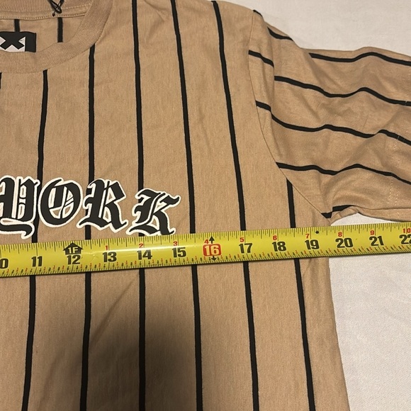 WXYZ Tan Striped Men's Shirt With New York Logo - Picture 3 of 6